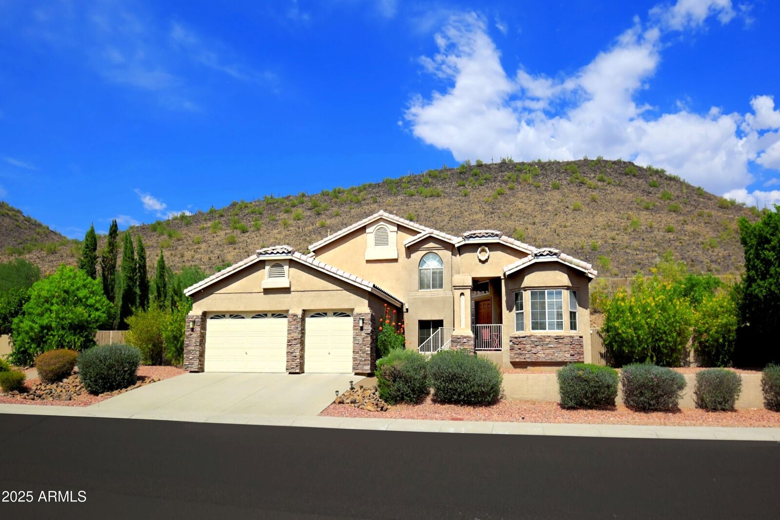 Property Photo: 5340 W Melinda Lane AZ 85308