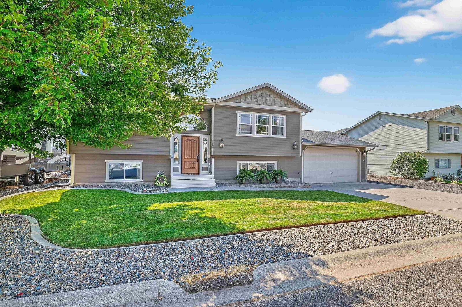 Property Photo:  1810 Birch Drive  ID 83501 