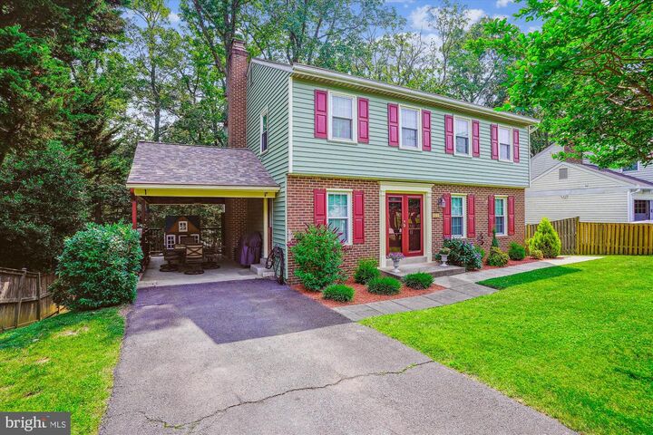 Property Photo:  6013 Franconia Forest Lane  VA 22310 