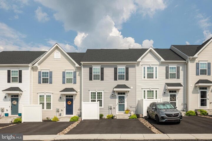 Property Photo:  50 Hunters Drive  PA 19525 
