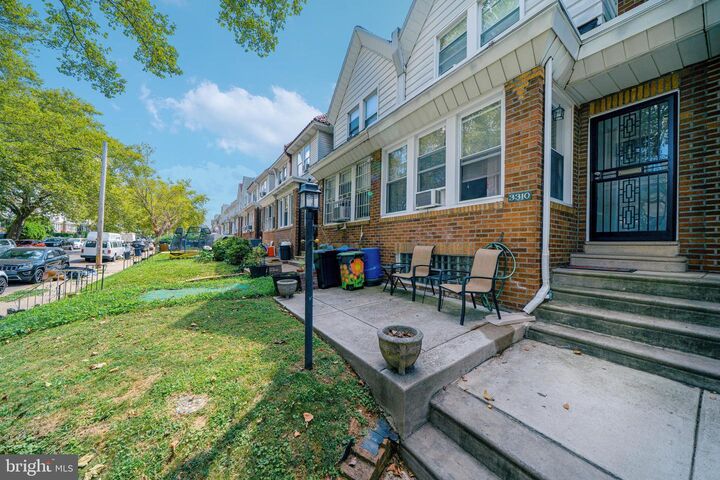 Property Photo:  3310 Saint Vincent Street  PA 19149 