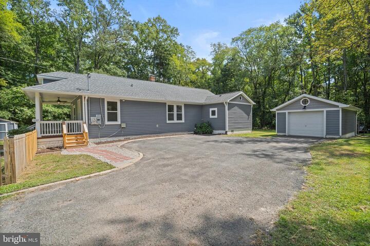 Property Photo: 12107 Daisy Lane MD 20769