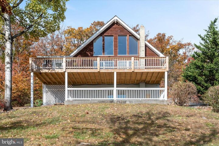 Property Photo:  1133 Tomahawk Trl Trail  VA 22602 