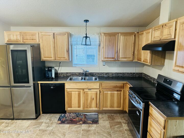 Property Photo: 6163 W New Hampshire St ID 83869