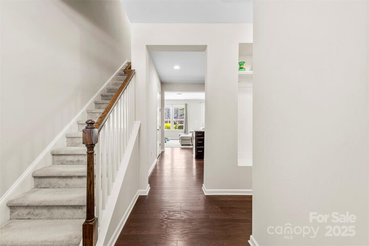 Property Photo: 7223 Lochy Lane NC 28278
