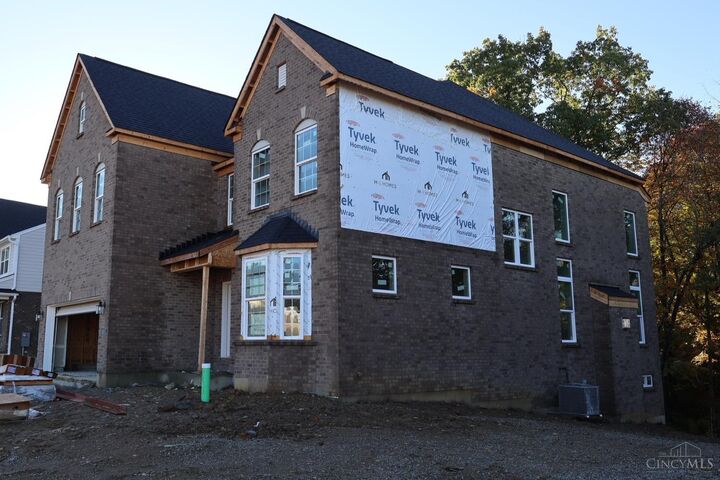 Property Photo:  385 Glen Abbey Lane  OH 45039 