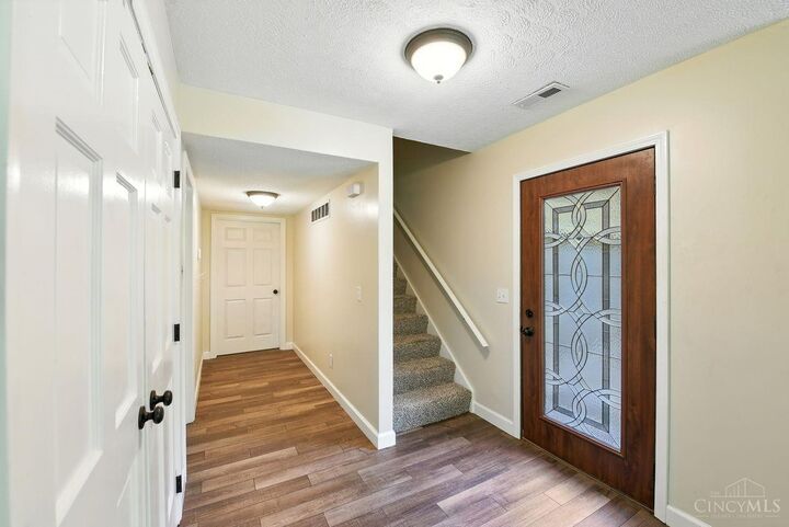 Property Photo:  1662 Springdale Road  OH 45231 