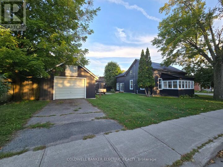 65 Queen Street  Asphodel-Norwood (Norwood) ON K0L 2V0 photo