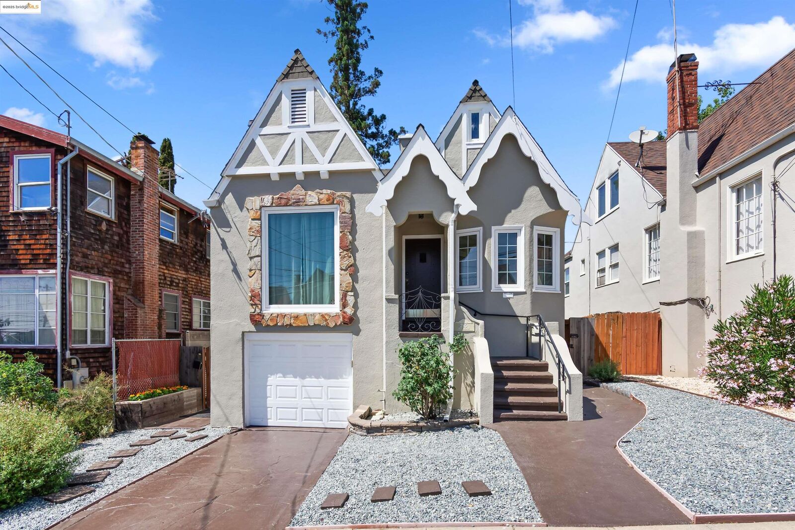 Property Photo: 2915 75th Ave CA 94605