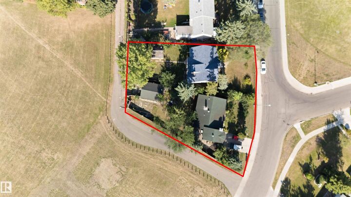 11026 110 Avenue NW  Edmonton AB T5H 1H9 photo
