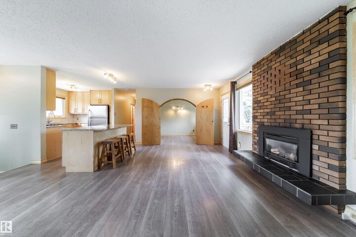Property Photo:  23211 Twp Road 520 NE 98  AB T8B 1G1 