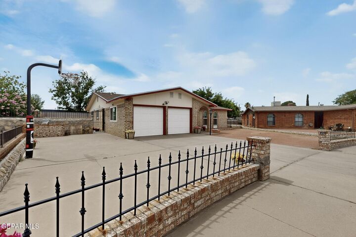 Property Photo:  11008 Johnny Miller Drive  TX 79936 
