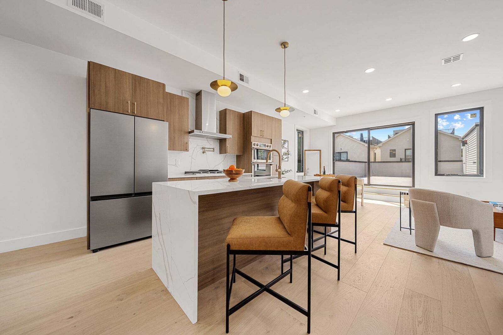 Property Photo: 17 Leonard St 3 NJ 07307