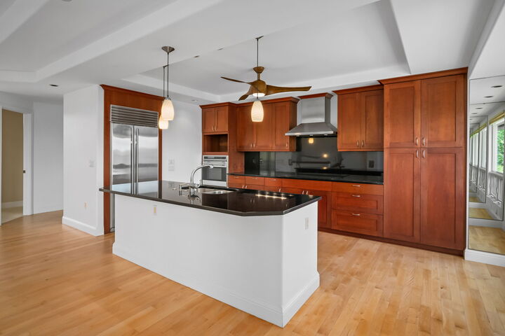 Property Photo: 4100 Queen Emma'S Dr 73 HI 96722