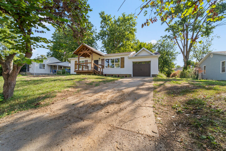 910 W Morningside Drive  Fulton MO 65251 photo