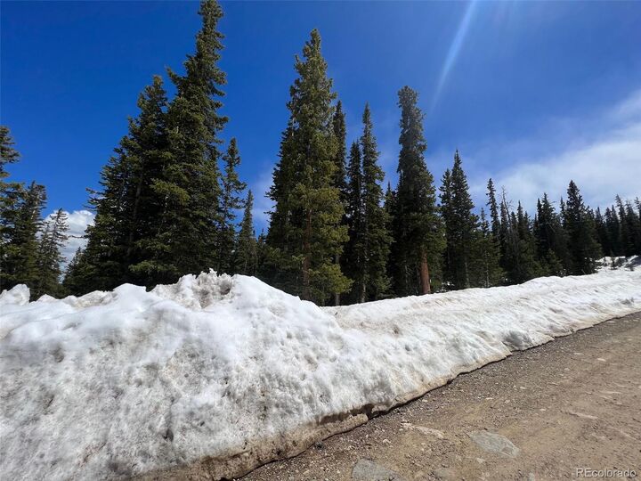Property Photo:  134 El Lobo Ln  CO 80440 
