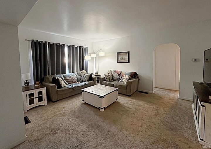 Property Photo: 7 Magnolia Drive IN 47501