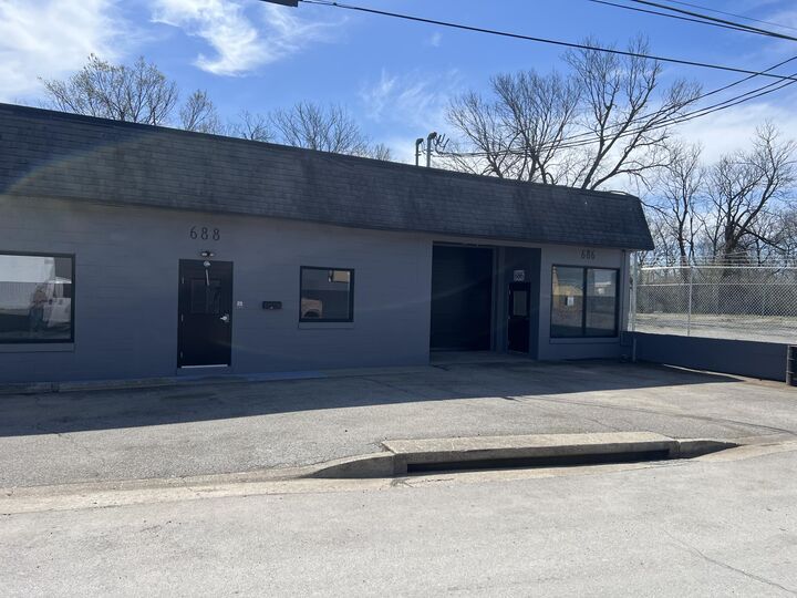 Property Photo: 686 Montgomery Avenue KY 40505