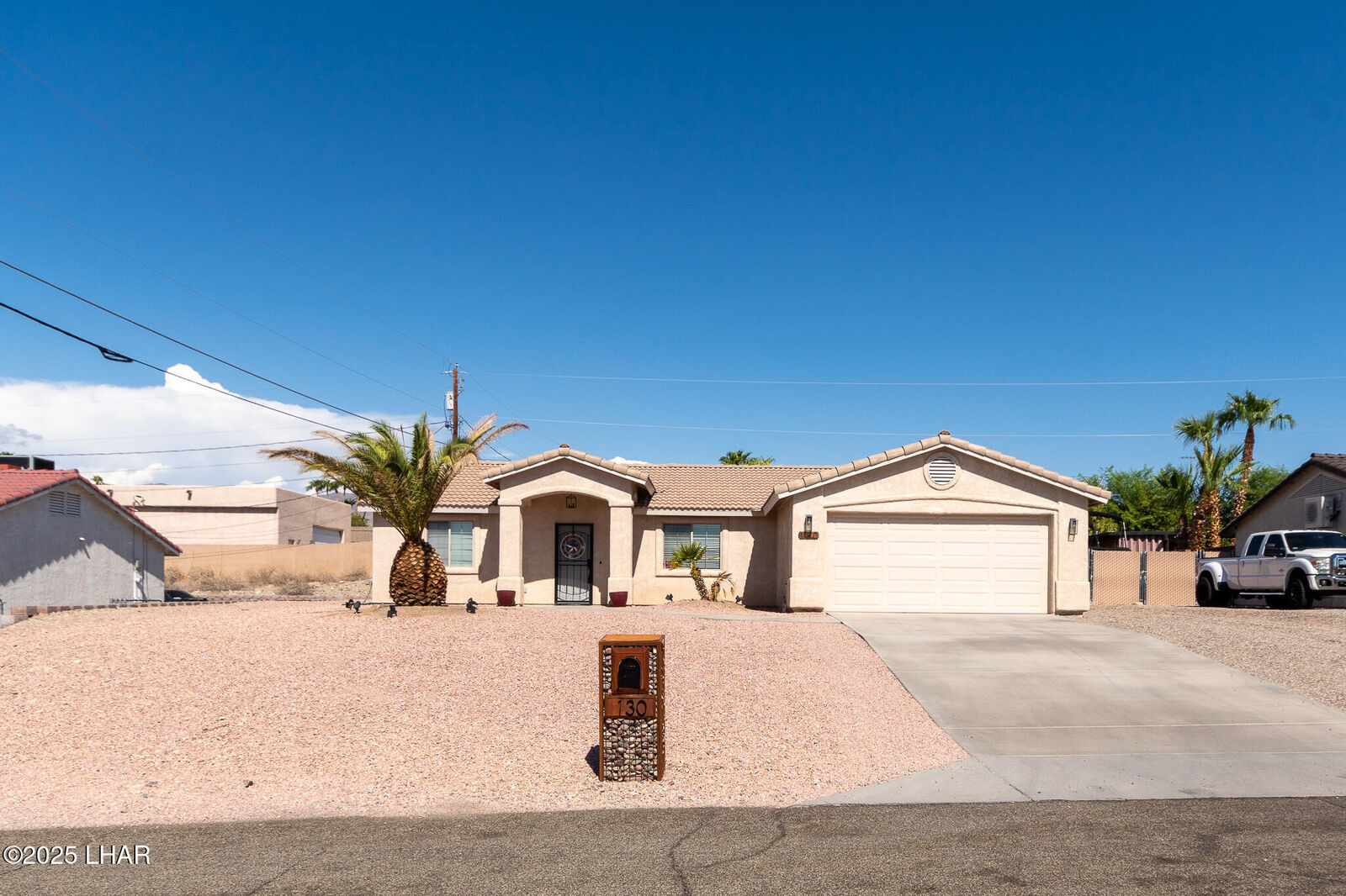 Property Photo: 130 Lakemaster Ln AZ 86403
