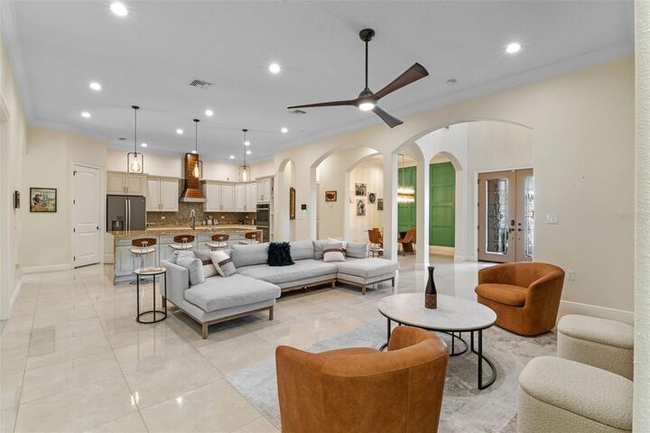 Property Photo: 436 Terravista Place FL 32765