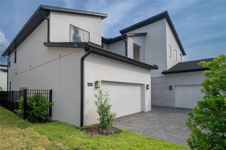 Property Photo:  9004 Santorini Drive  FL 32827 