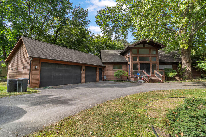 Property Photo: 27170 W 14 Mile Road MI 48025-1772