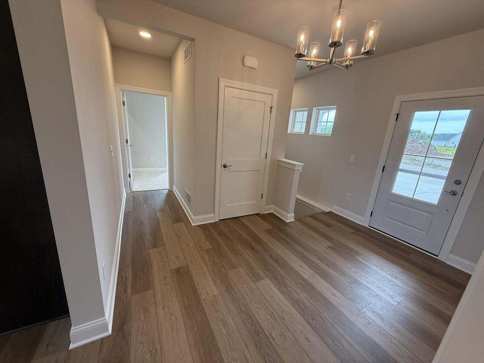 Property Photo: 327 Sandy Cir WI 53072