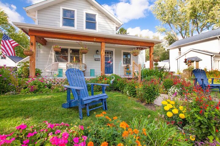 Property Photo: 622 E Grove St WI 53066