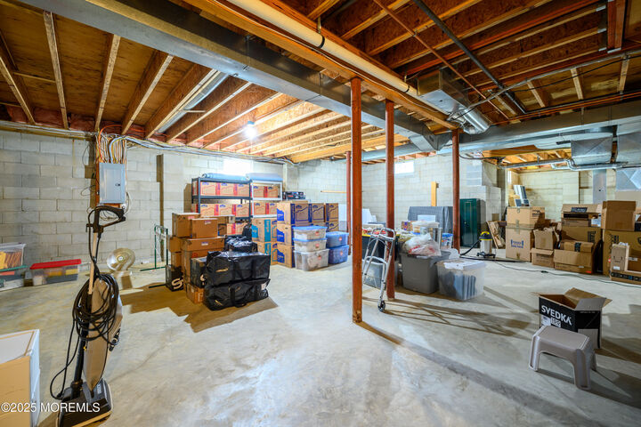 Property Photo: 2304 Donna Dee Court NJ 08755