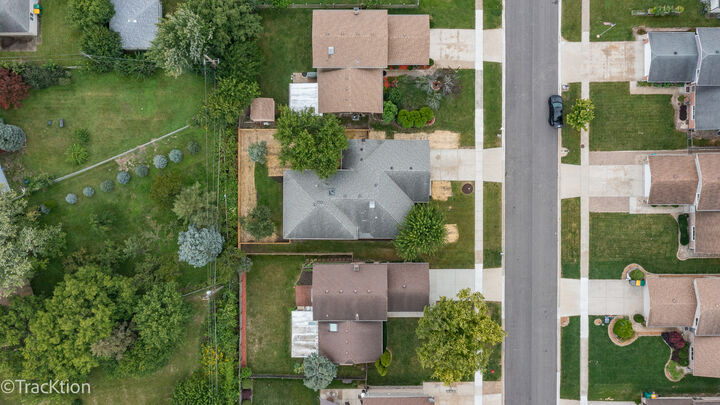Property Photo:  649 Gavin Avenue  IL 60446 