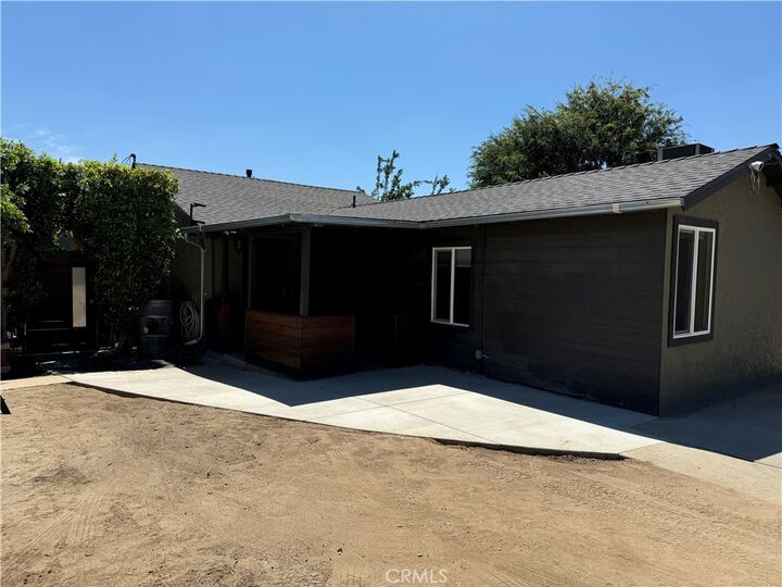 Property Photo:  256 Macdonald Street  CA 91103 