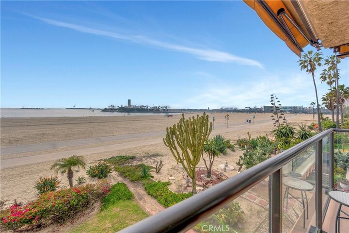 Property Photo: 1230 E Ocean Boulevard 201 CA 90802