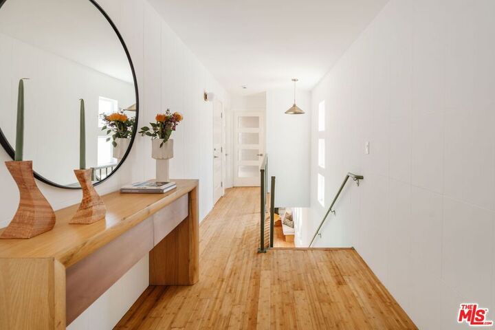 Property Photo:  2406 Silver Ridge Avenue  CA 90039