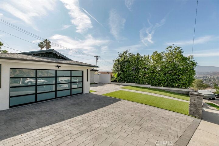 Property Photo: 27964 Carvel Drive CA 91351
