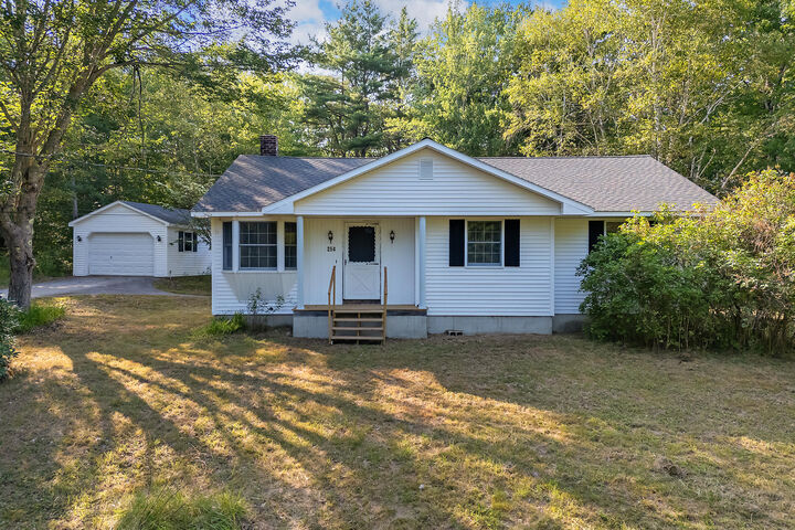 Property Photo:  254 River Road  ME 04357 