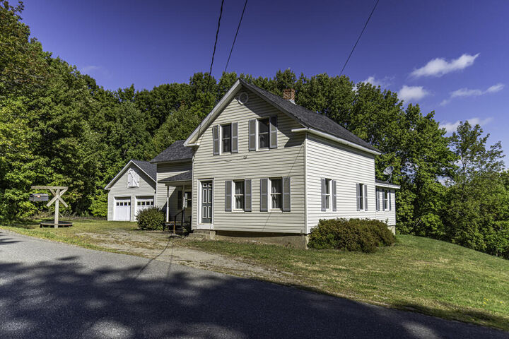 299 Damascus Road  Carmel ME 04419 photo