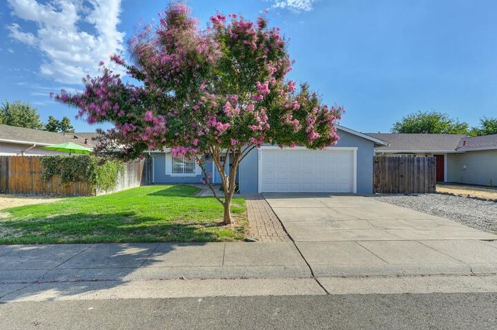 Property Photo:  9547 Achates Circle  CA 95826