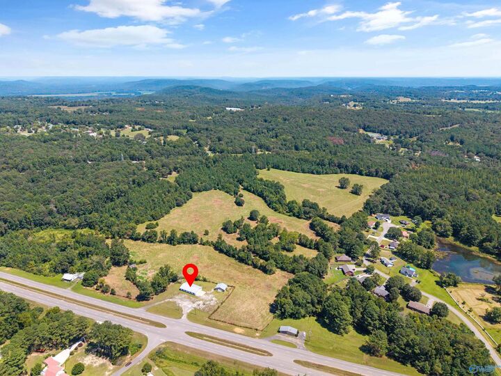 Property Photo:  14298 Highway 231  AL 35175 