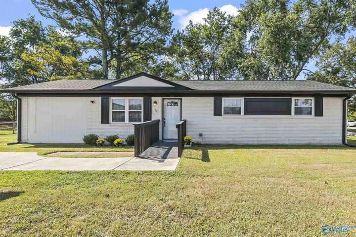 Property Photo: 196 Joe Quick Road AL 35750