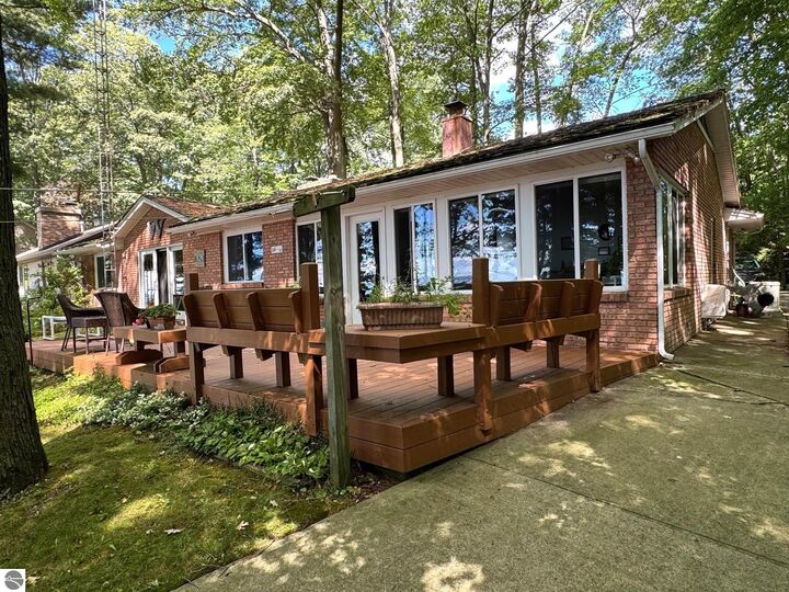 Property Photo:  324 Powderhorn Drive  MI 48629 