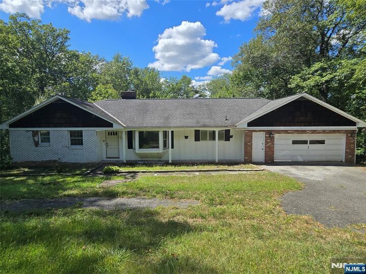 257 Awosting Road  West Milford NJ 07421 photo