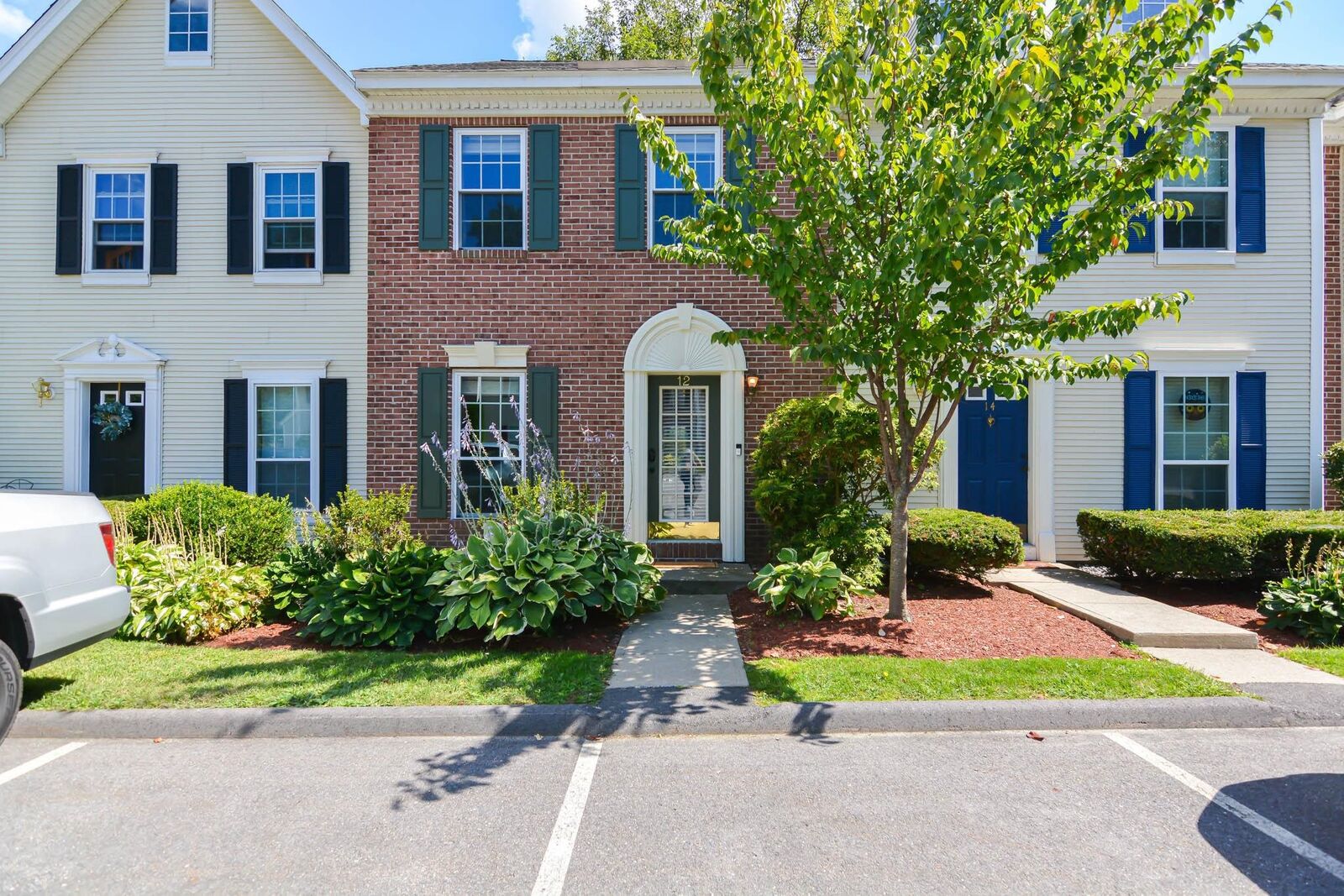 Property Photo: 12 Bernards Road NH 03054