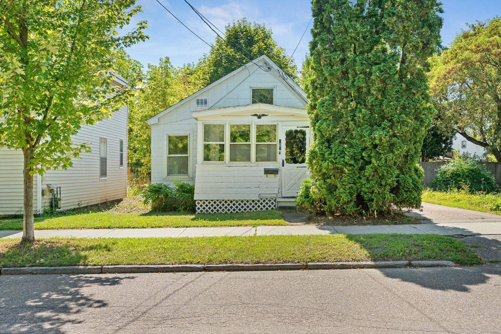 Property Photo: 101 Manhattan Drive VT 05401