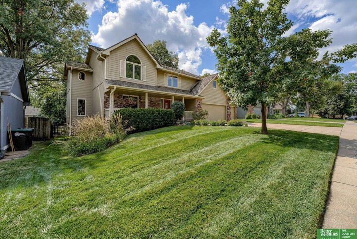 Property Photo: 14475 Sherwood Avenue NE 68116