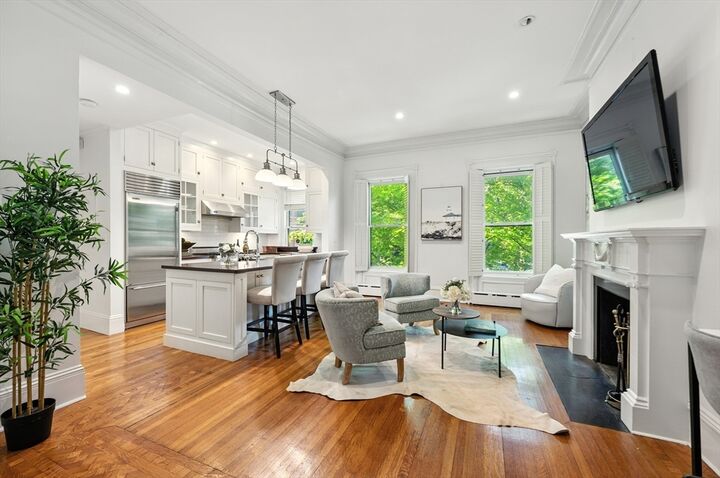 375 Marlborough Street 1  Boston MA 02115 photo
