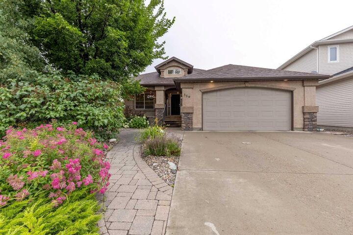 359 Mt Sunburst Way W  Lethbridge AB T1K 3J9 photo
