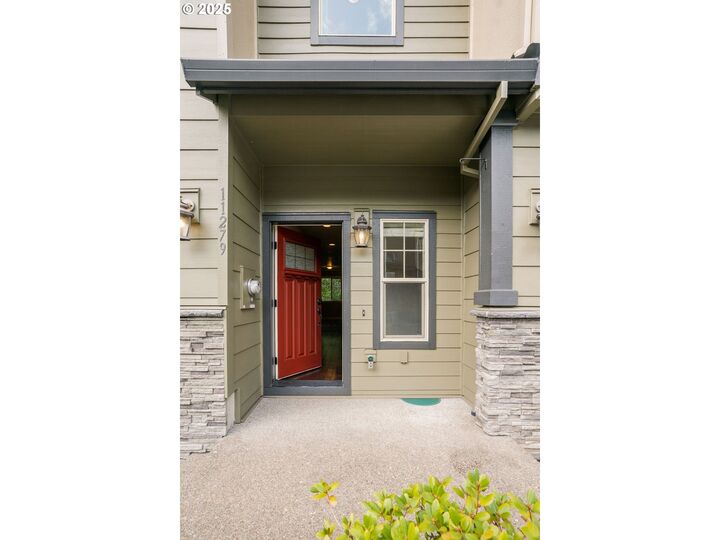 Property Photo: 11279 SE Falco St OR 97086