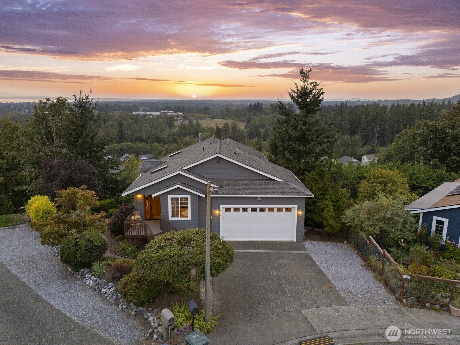Property Photo: 3358 Bellevue Place WA 98226