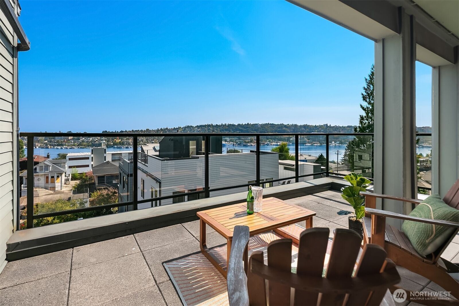 Property Photo:  655  Crockett Street A208  WA 98109 