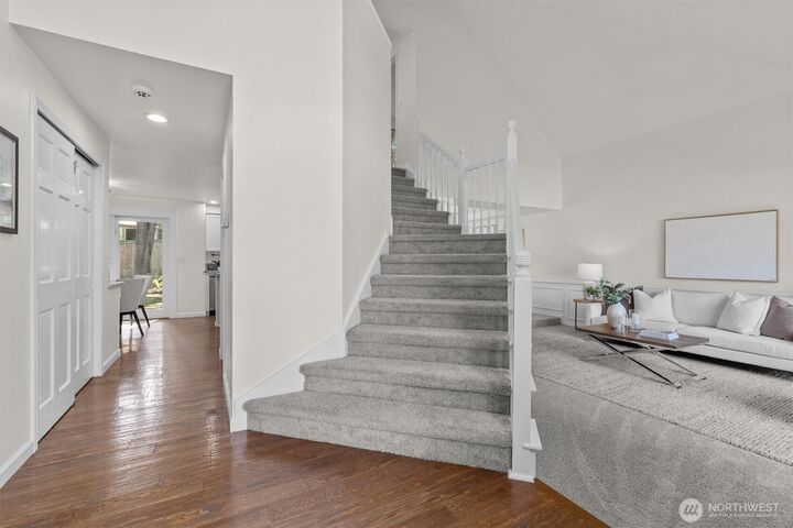 Property Photo:  23109 NE 18th Place  WA 98074 